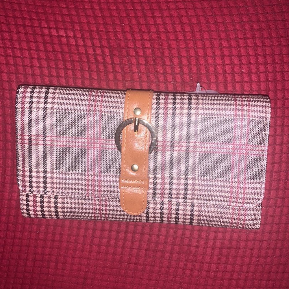 Plaid Wallet with RFID Protection